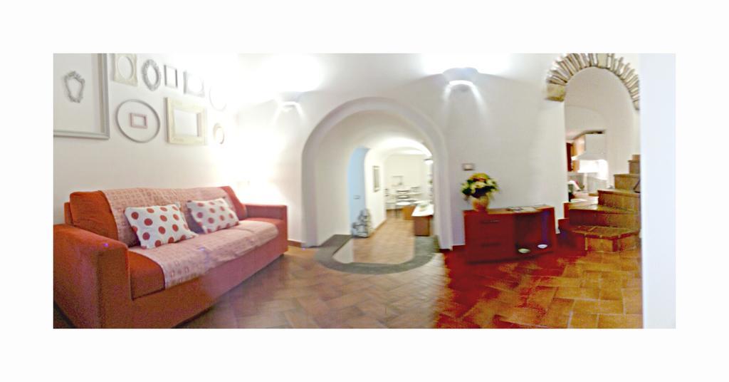Il Rosciolo Sulla Francigena Apartment Formello Luaran gambar