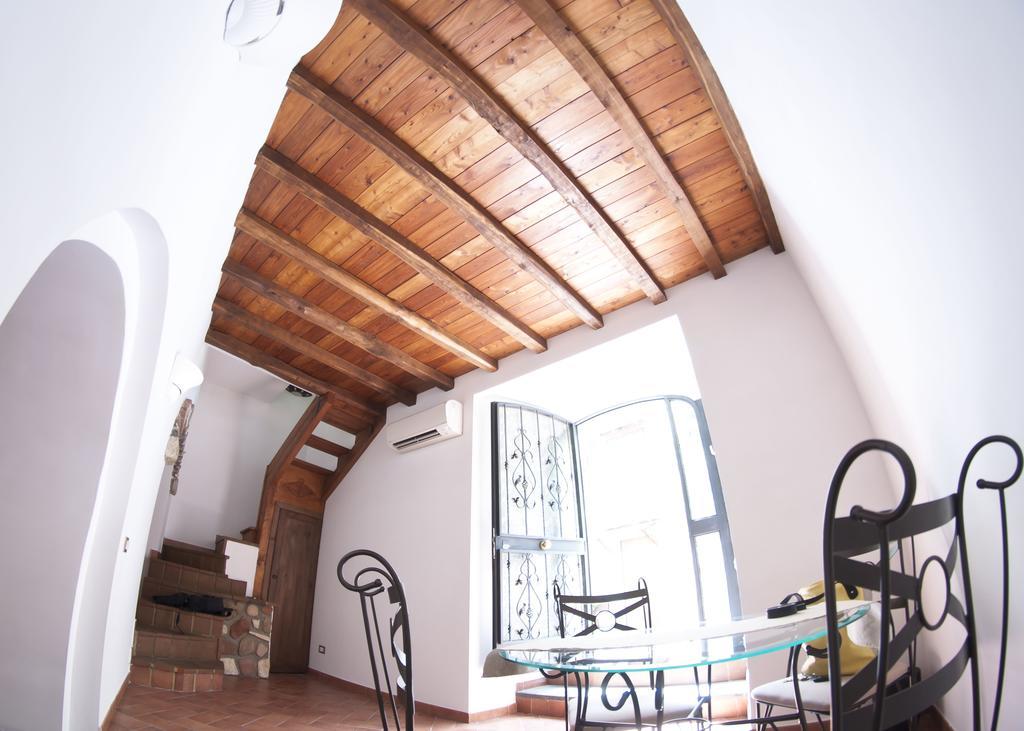 Il Rosciolo Sulla Francigena Apartment Formello Luaran gambar