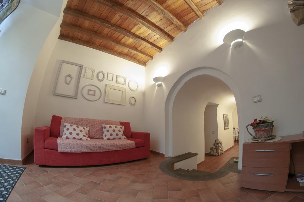 Il Rosciolo Sulla Francigena Apartment Formello Luaran gambar